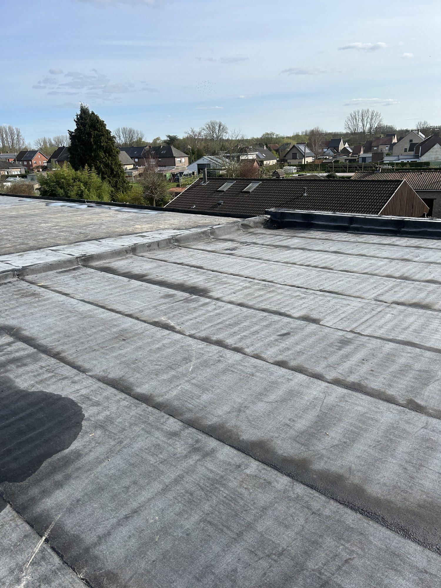 Plat dak · roofing vernieuwd — Dakwerken Devlin